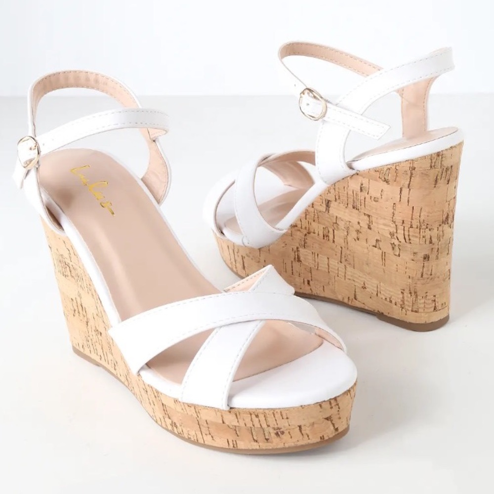 White Wedges